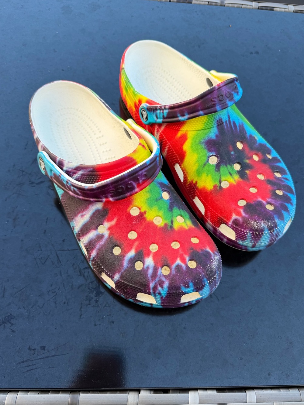 CROCS Men's Tie-Dye Comfort Clogs in Rainbow and White